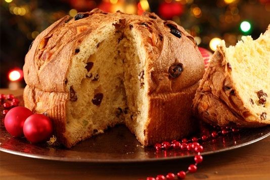 Tradičný vianočný koláč Panettone